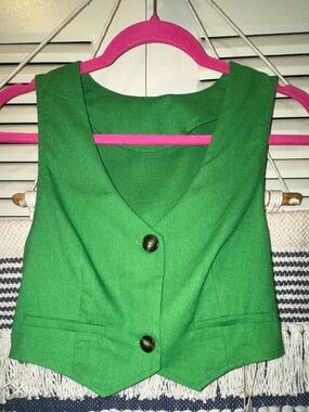 NWT COMMENSE Crop Vest Sz Medium